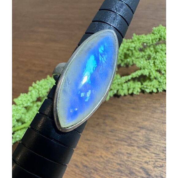 Sterling Silver Chunky Natural Rainbow Moonstone Ring Size 4.75 - Picture 2 of 11